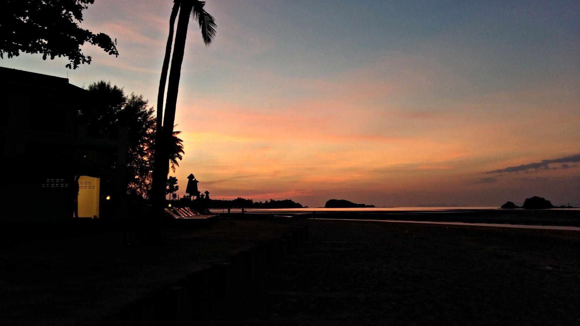 Aloha Lanta Hostel Ko Lanta Kültér fotó